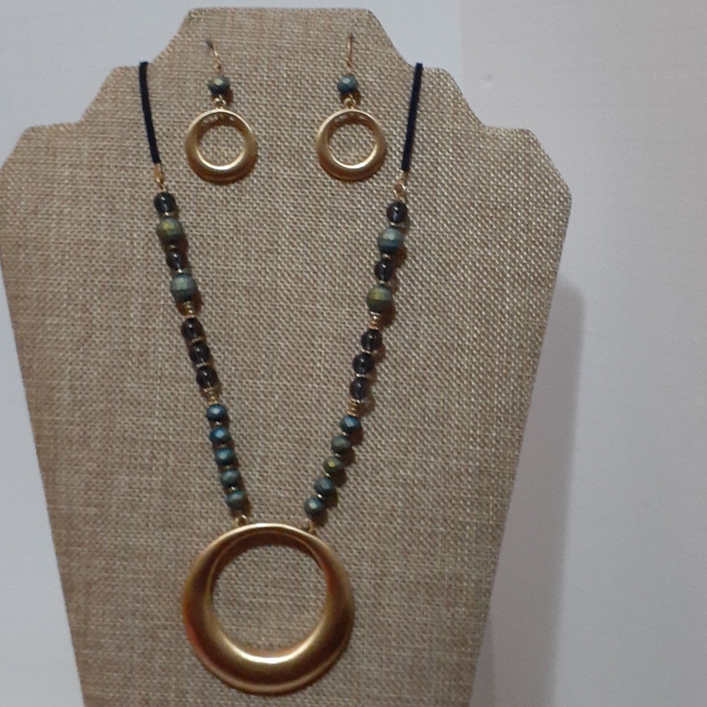 Christopher & Banks Jewelry Goldtone Necklace & Earrings.